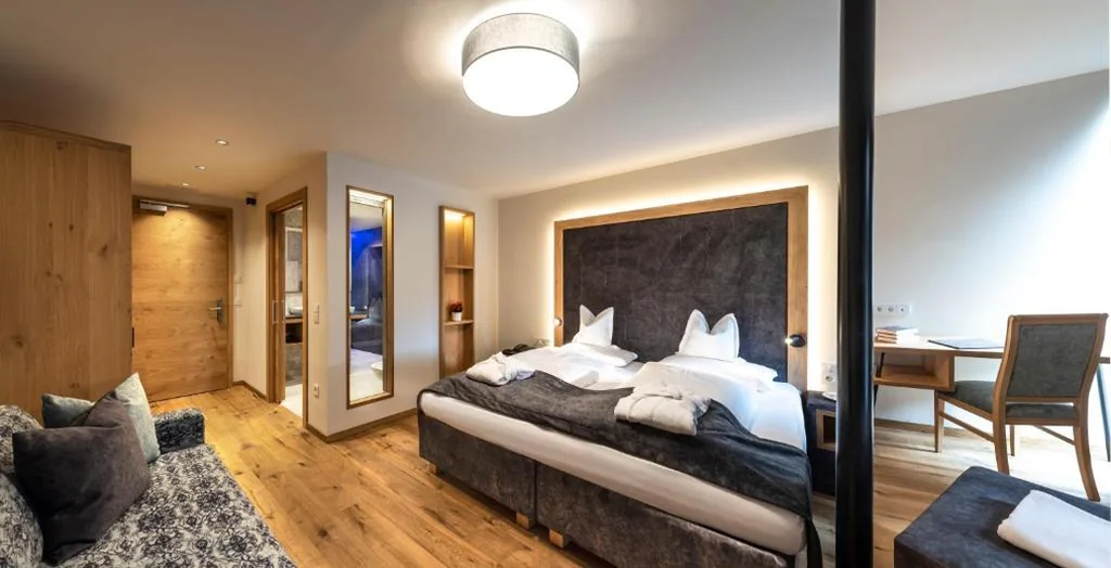 Superior Double Room — Hotel WH – Wiesnerhof