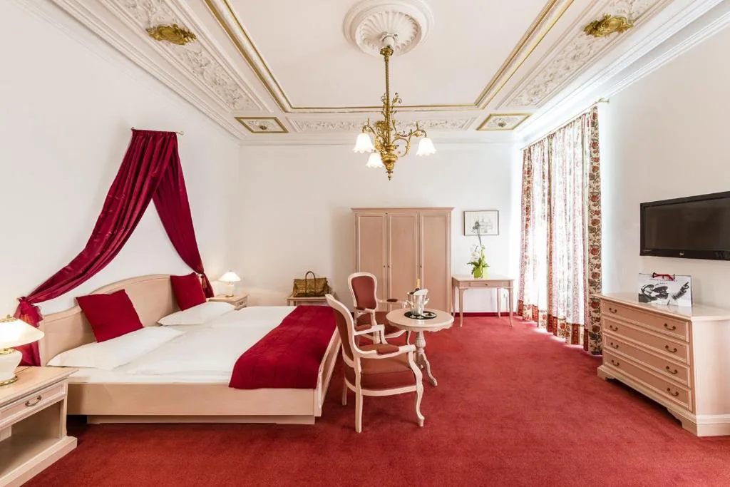 Camera Matrimoniale Superior L — Grand Hotel Bellevue – adults only