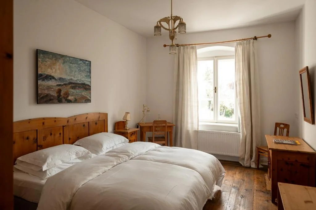 Camera Matrimoniale Superior — Ottmanngut Suite and Breakfast