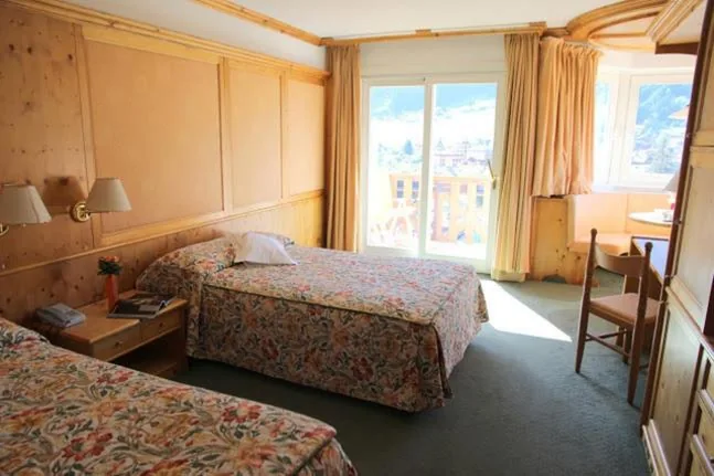 Camera Premier Doppia con Letti Singoli — Hotel Catinaccio Rosengarten