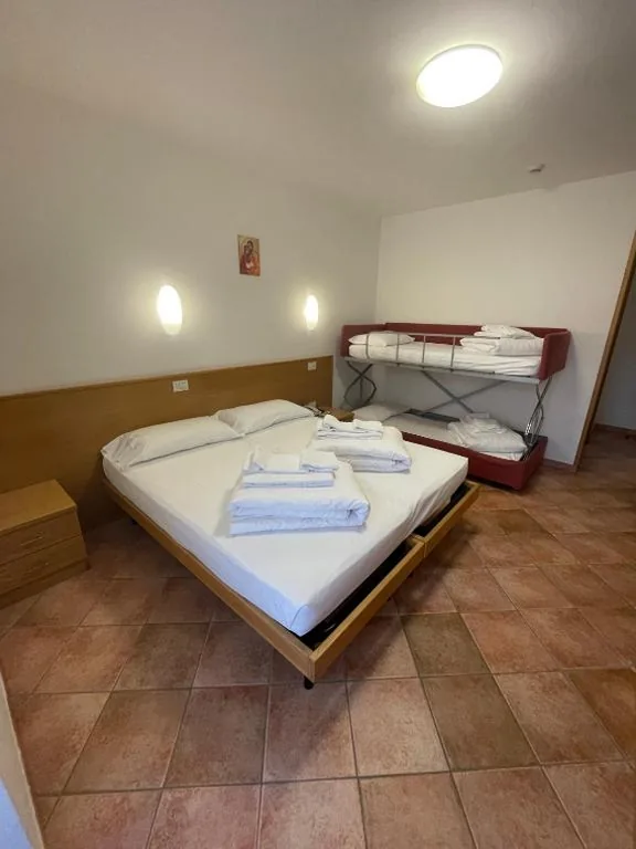 Camera Quadrupla Classic — Casa Santa Maria