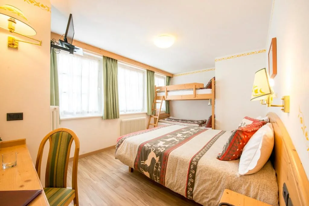 Camera Quadrupla Comfort — Hotel Villa Rosella Park & Wellness