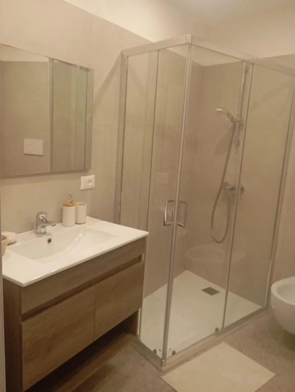 Camera Quadrupla con Bagno — B&B La casa sul Vela