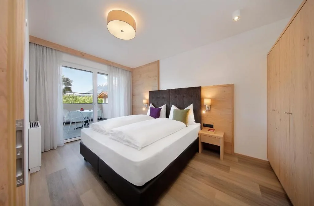 Camera Quadrupla con Balcone — Appartement-Hotel Anthea