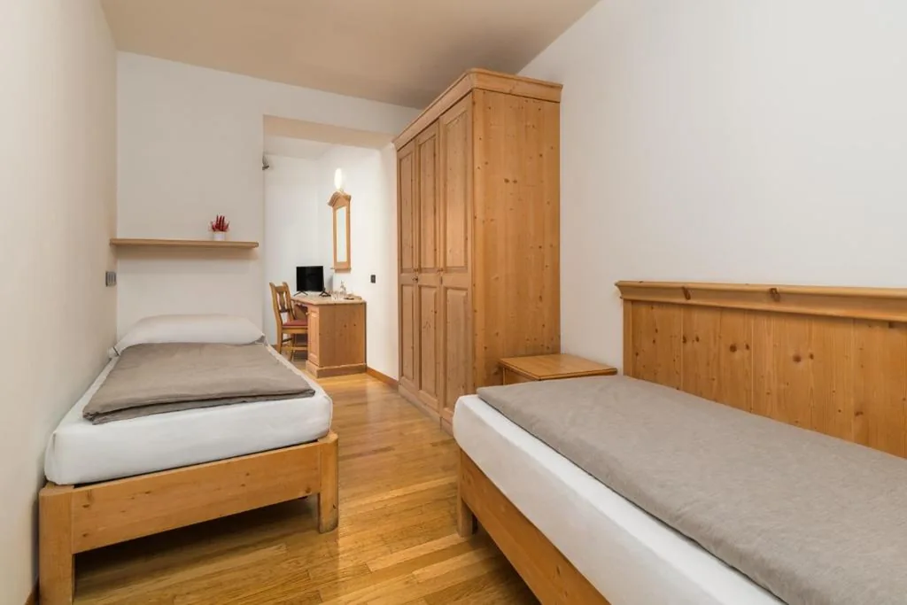 Camera Quadrupla con Balcone — Hotel Betulla