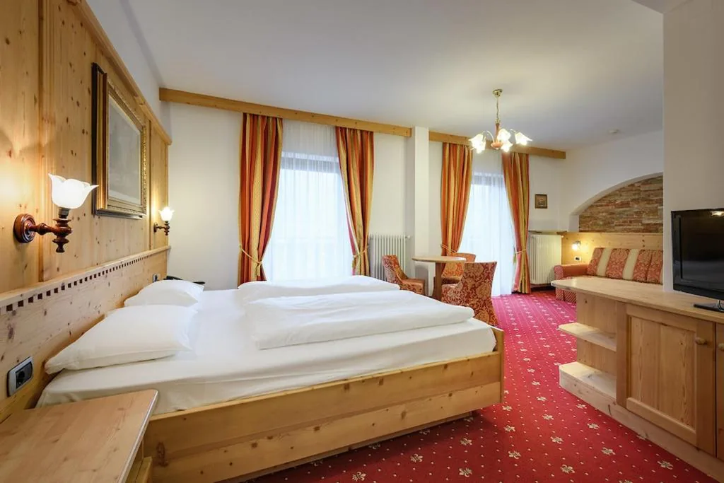 Camera Quadrupla con Balcone — Hotel Ronce