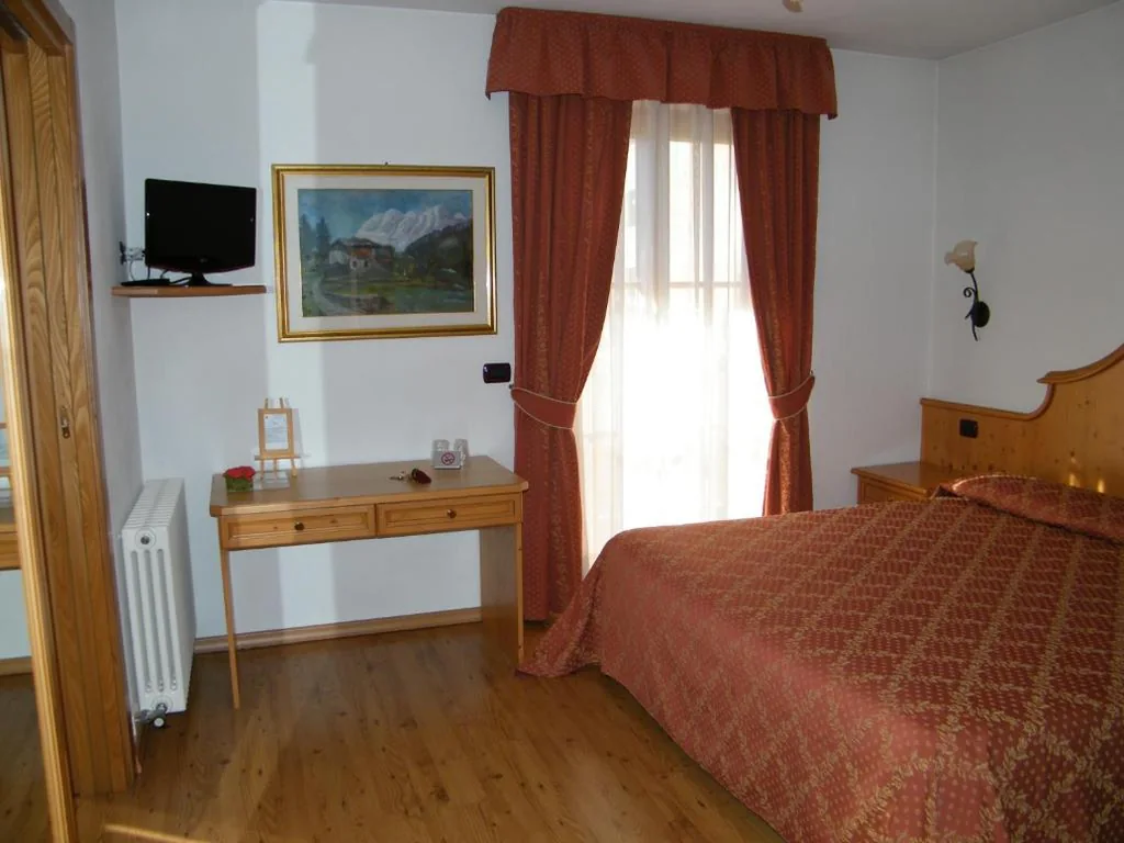 Quadruple Room with Garden View — Villa Golf