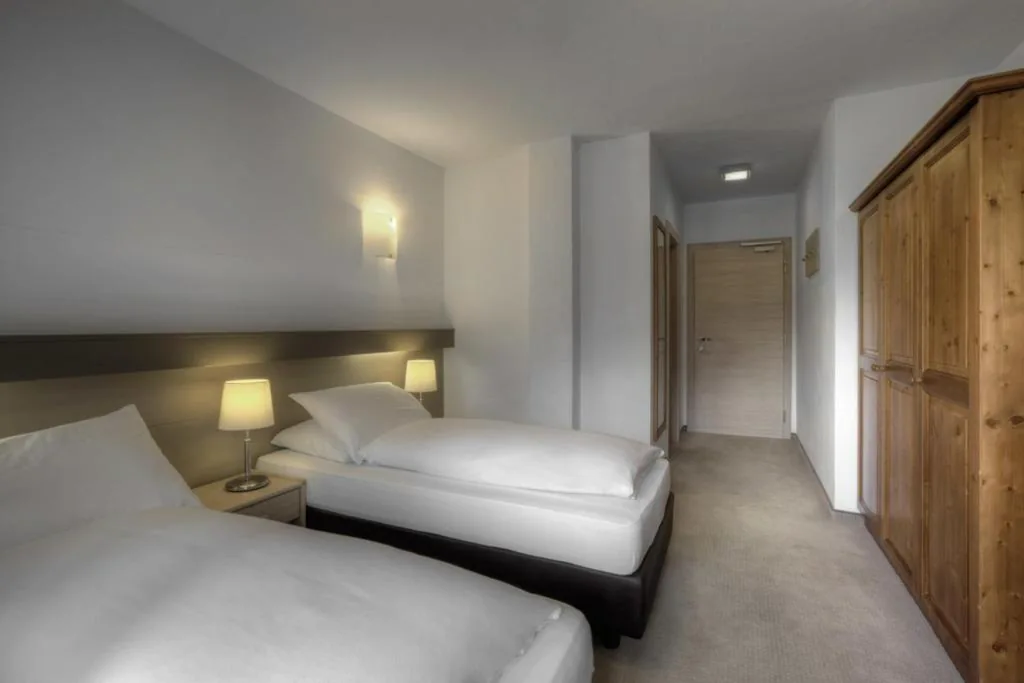 Camera Quadrupla — Hotel La Tambra