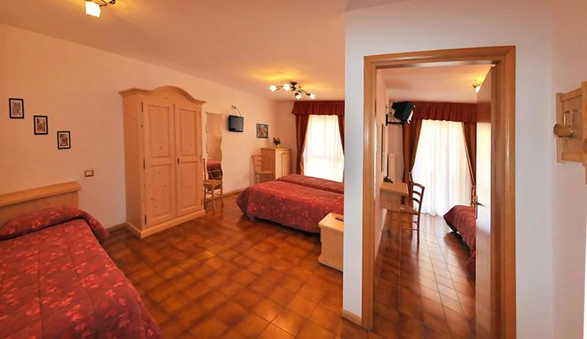 Camera Quadrupla — Hotel Piancastello