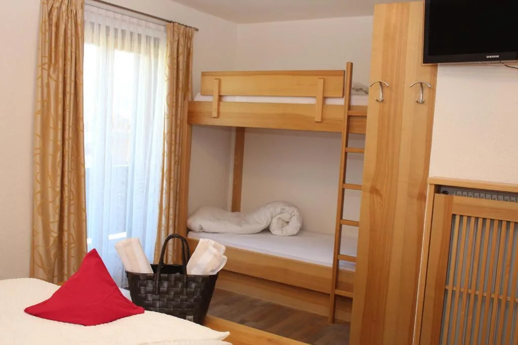 Quadruple Room — Pension Widmann