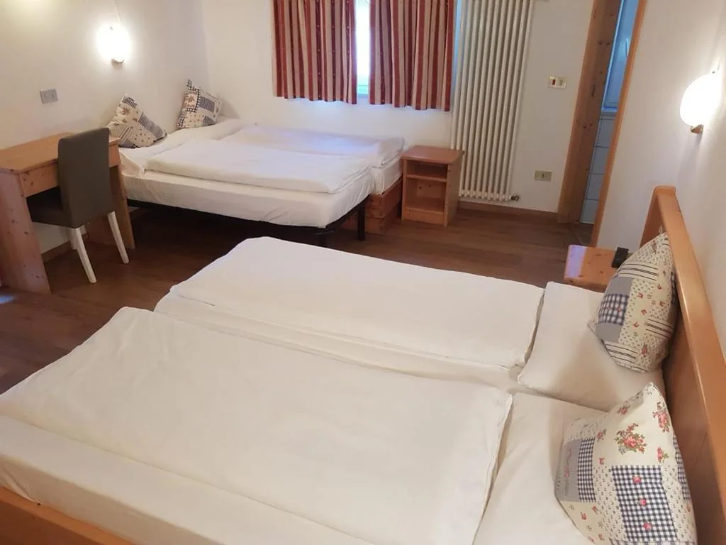 Quadruple Room — Villa Adria B&B
