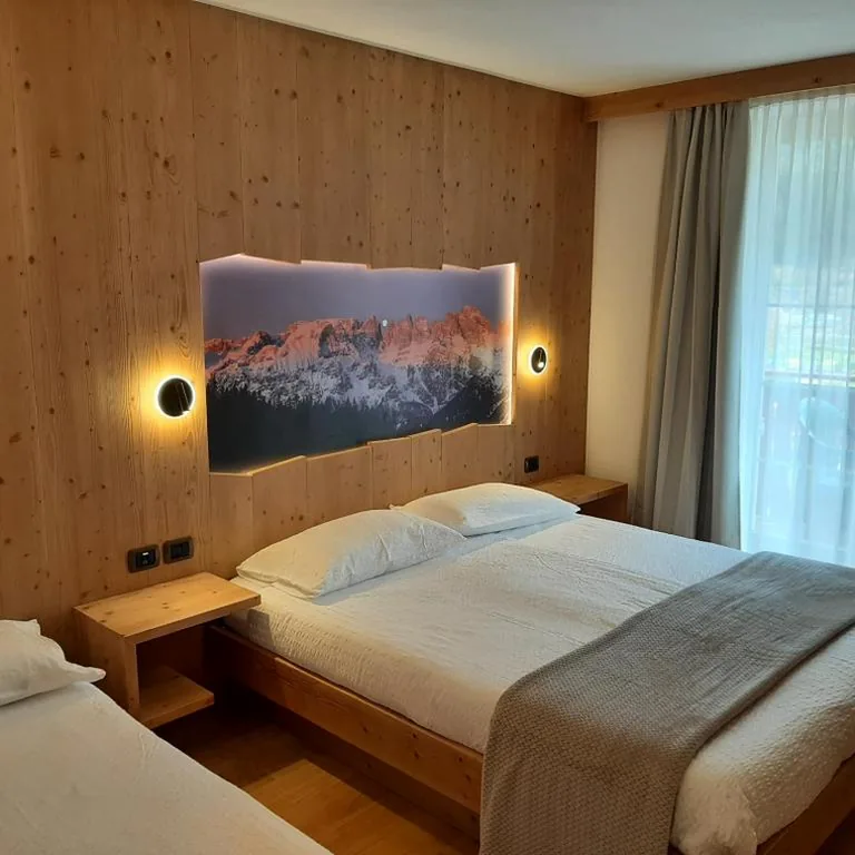 Camera Queen Superior — Hotel Garni Arnica