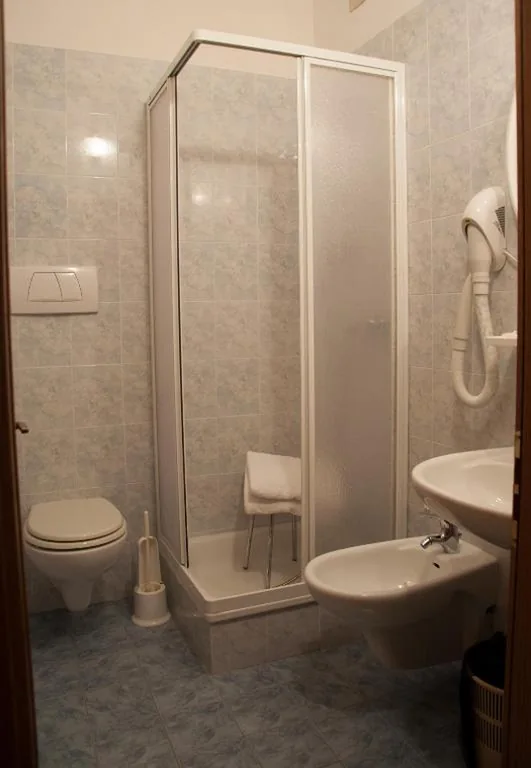 Single Room — Albergo Italia