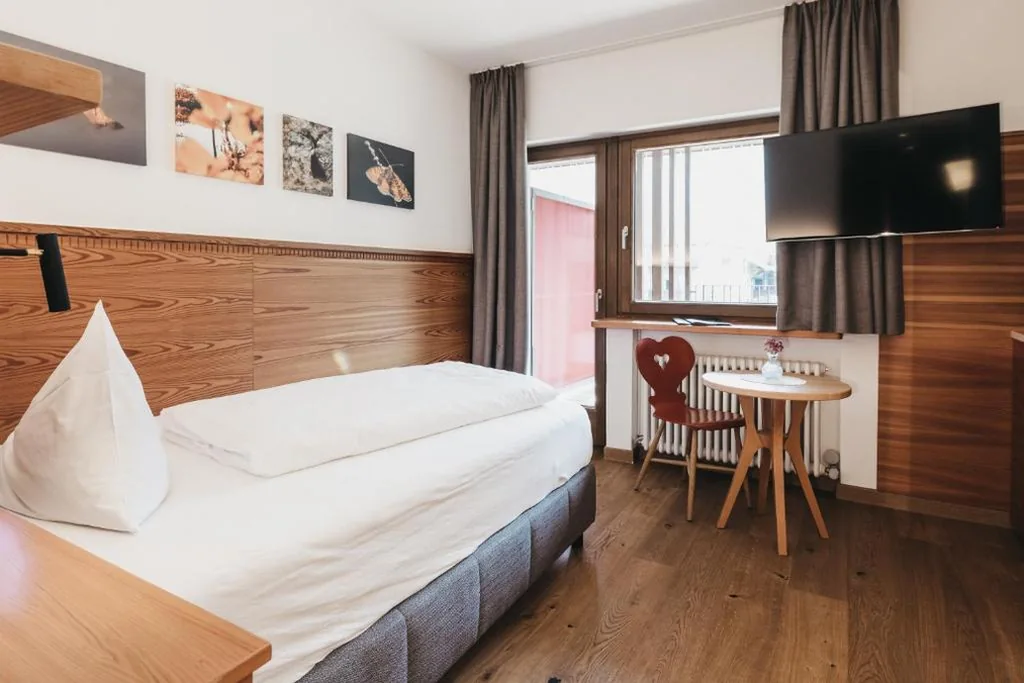 Camera Singola Comfort con Balcone — Hotel Rudolf