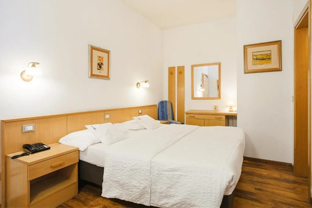 Camera Singola Comfort — Hotel La Bussola