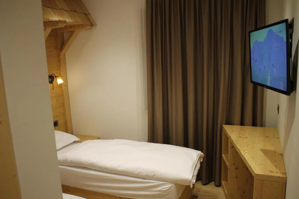Camera Singola con Bagno Privato — B&B Augusto