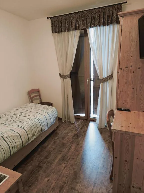 Camera Singola con Balcone — B&B Ledro AFFITTACAMERE