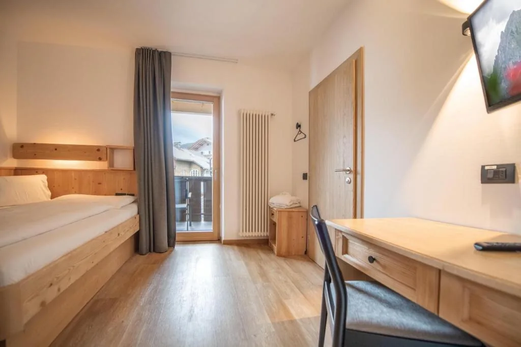 Camera Singola con Balcone — Hotel Condor