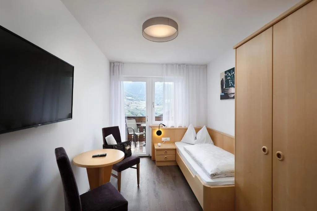 Camera Singola con Balcone — Hotel Garni Herz