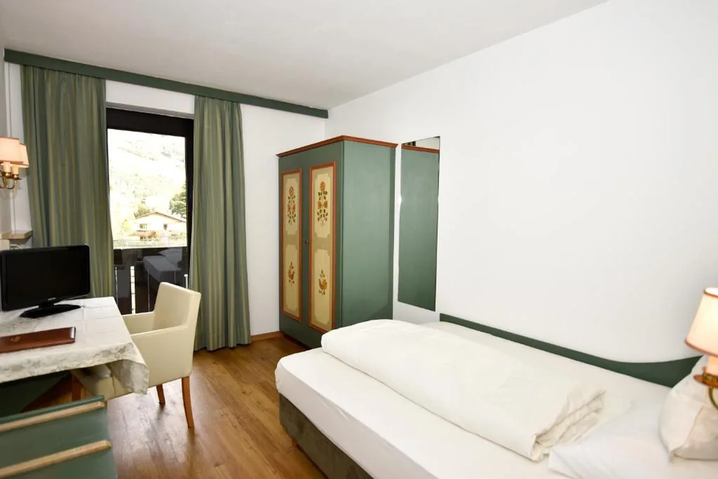Camera Singola con Balcone — Parkhotel Tirolerhof