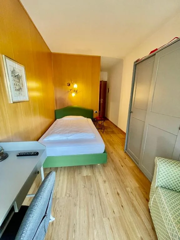 Camera Singola con Vista Lago — Hotel Miralago Wellness – Adults Only