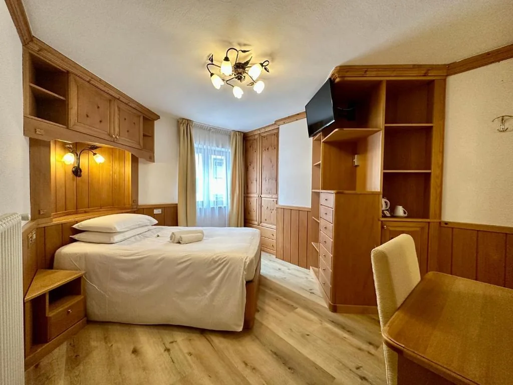 Camera Singola Deluxe con Balcone — B&B Cèsa Planber Mountain View BIKE FRIENDLY