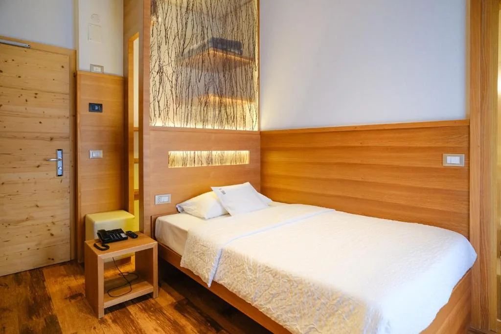 Camera Singola Deluxe — Hotel La Bussola