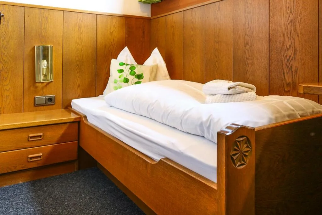 Camera Singola Economy — Guesthouse Pension Grafenstein