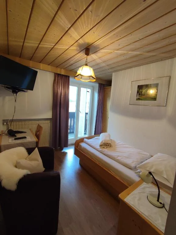Camera Singola — Garni Hattlerhof B&B