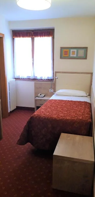 Single Room — Hotel Alpina