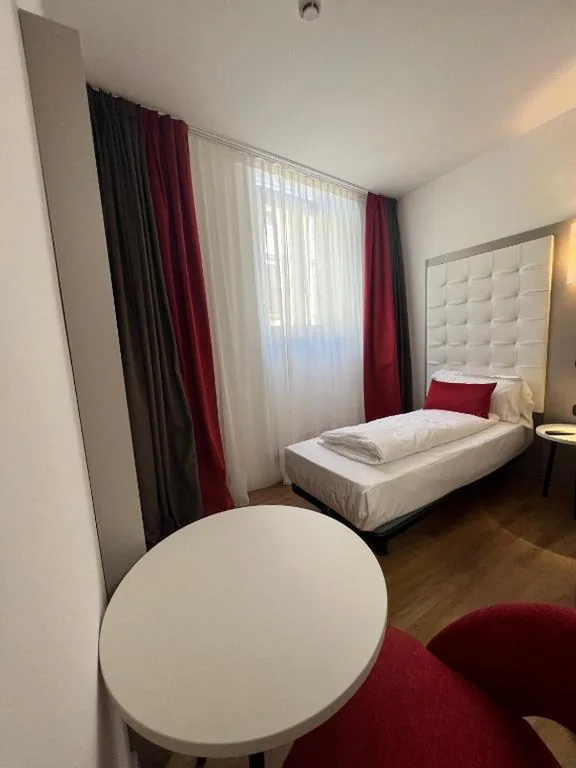 Camera Singola — Hotel Centrale