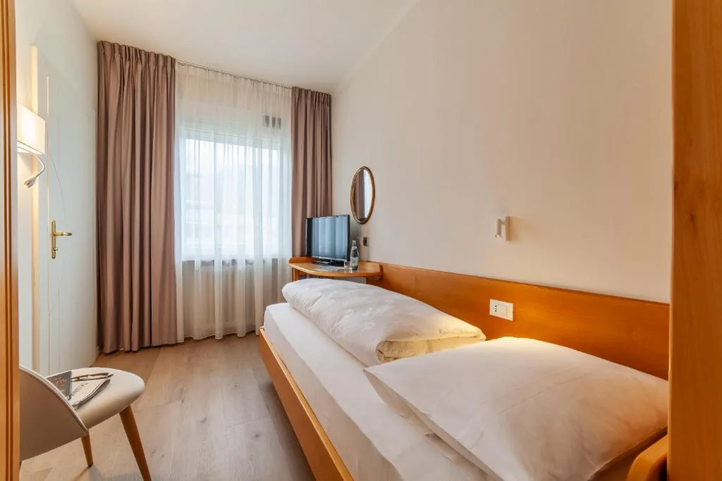 Camera Singola — Hotel Isabella