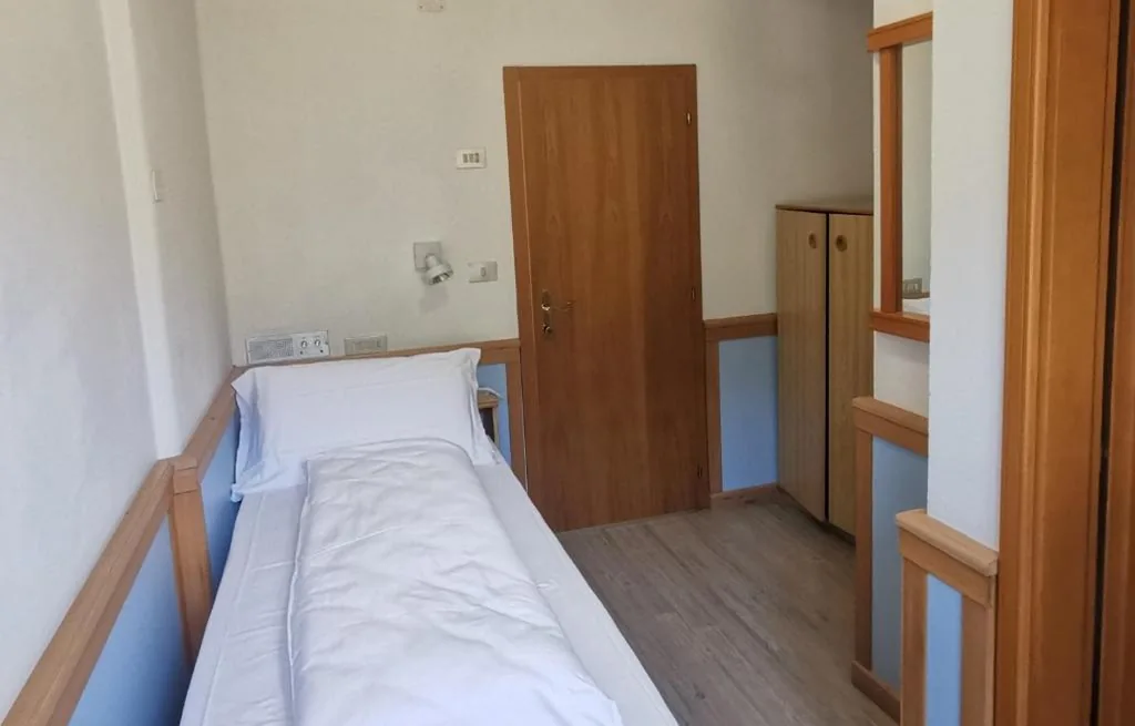Camera Singola — Hotel Miramonti