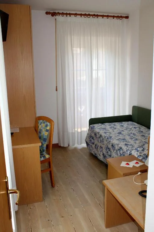 Single Room — Hotel Villa Cima Undici