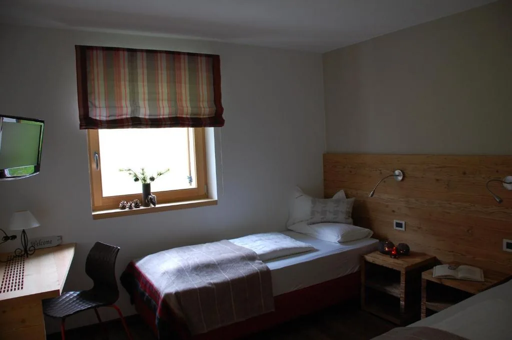 Camera Singola — Monti Pallidi B&B Apartments