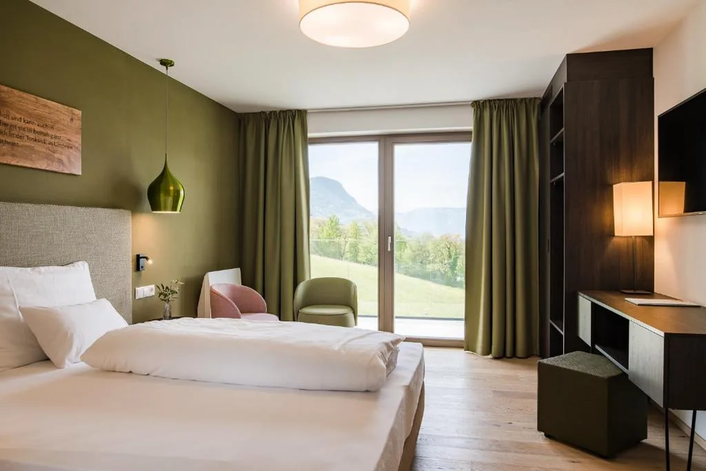 Single Room — Oliven- & Genusshotel Hirzer