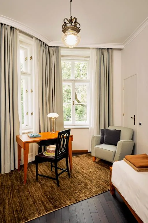Camera Singola — Parkhotel Laurin