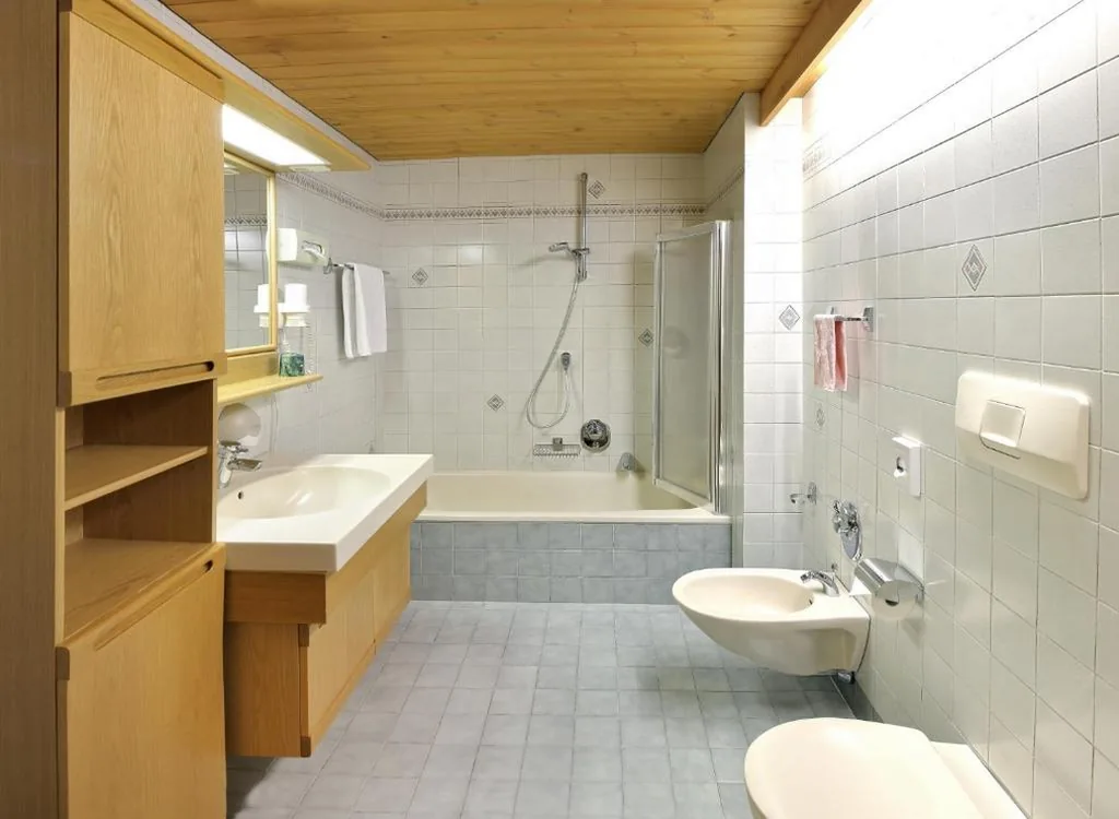 Standard Single Room — Astor Suites B&B