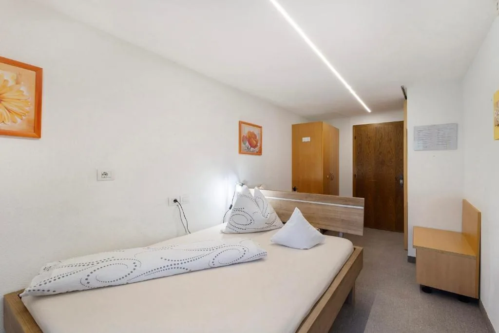 Camera Singola Standard con Doccia — Bed and Breakfast Ederhof
