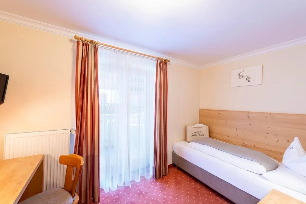 Camera Singola Standard — Hotel Gran Fanes