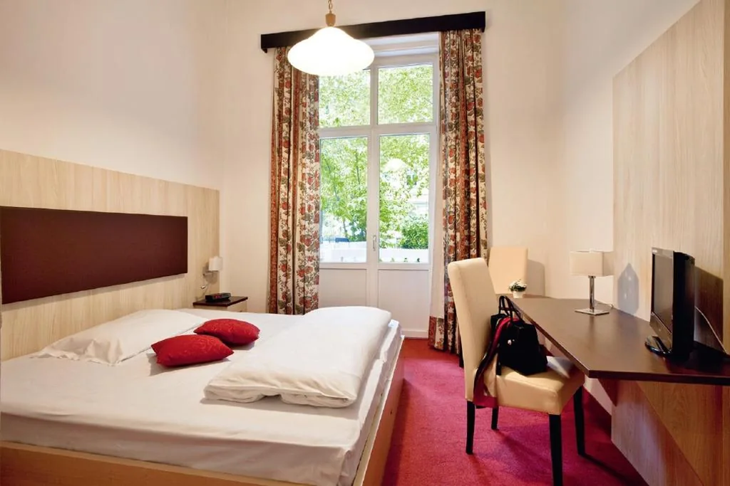 Camera Singola Standard M — Grand Hotel Bellevue – adults only