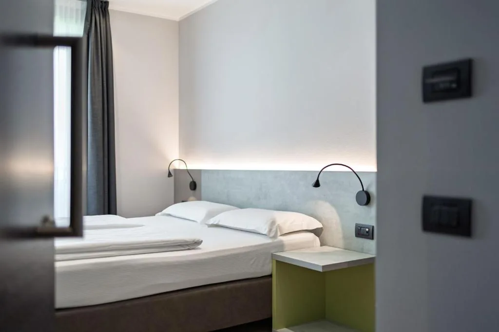 Standard Double/Twin Room — Garda Life