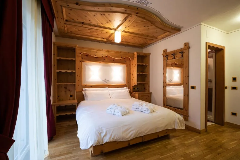 Standard Double/Twin Room — Hotel Medil