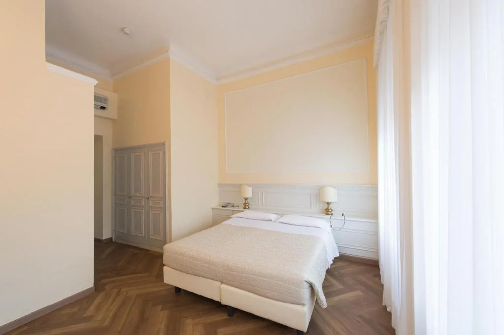 Camera Superior Matrimoniale/Doppia con Letti Singoli — Grand Hotel Liberty