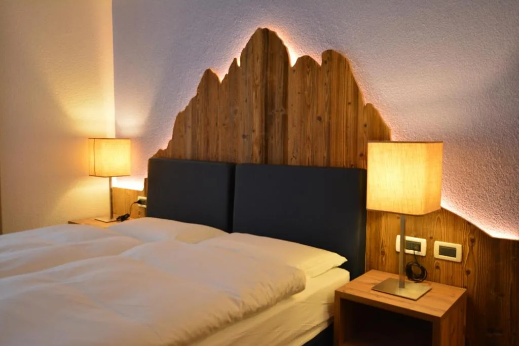 Superior Double/Twin Room — Hotel Nès Crépes
