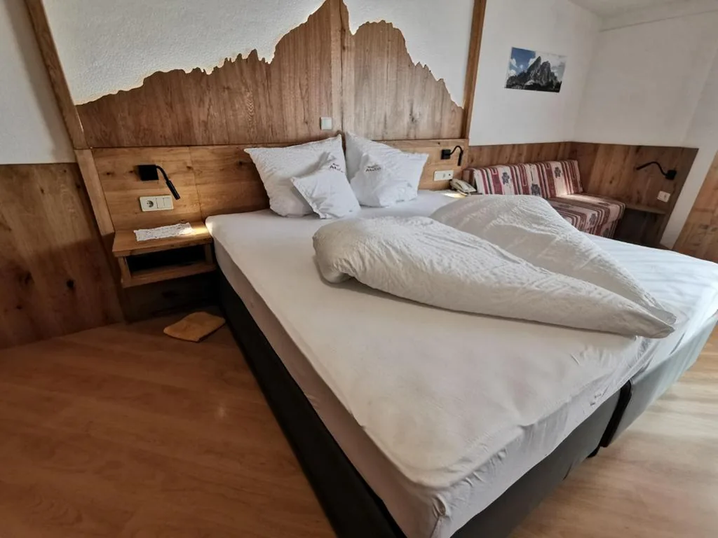 Camera Tripla Classic — Hotel Akelei