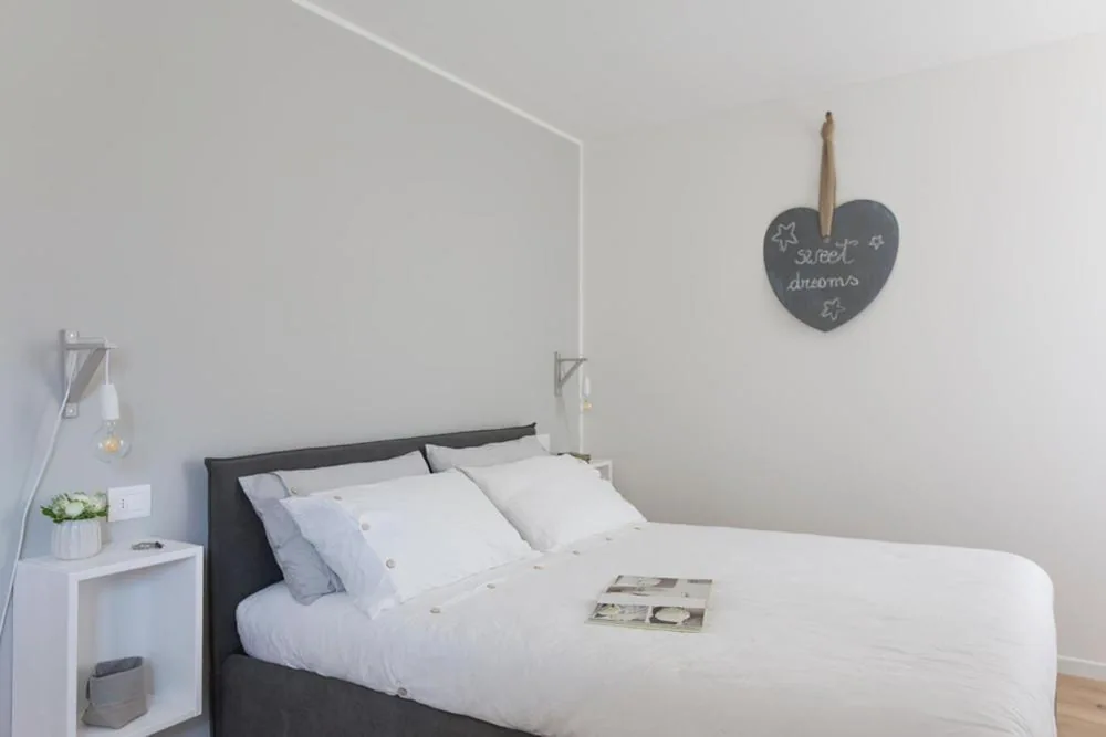 Comfort Triple Room — Arco Dei Sogni