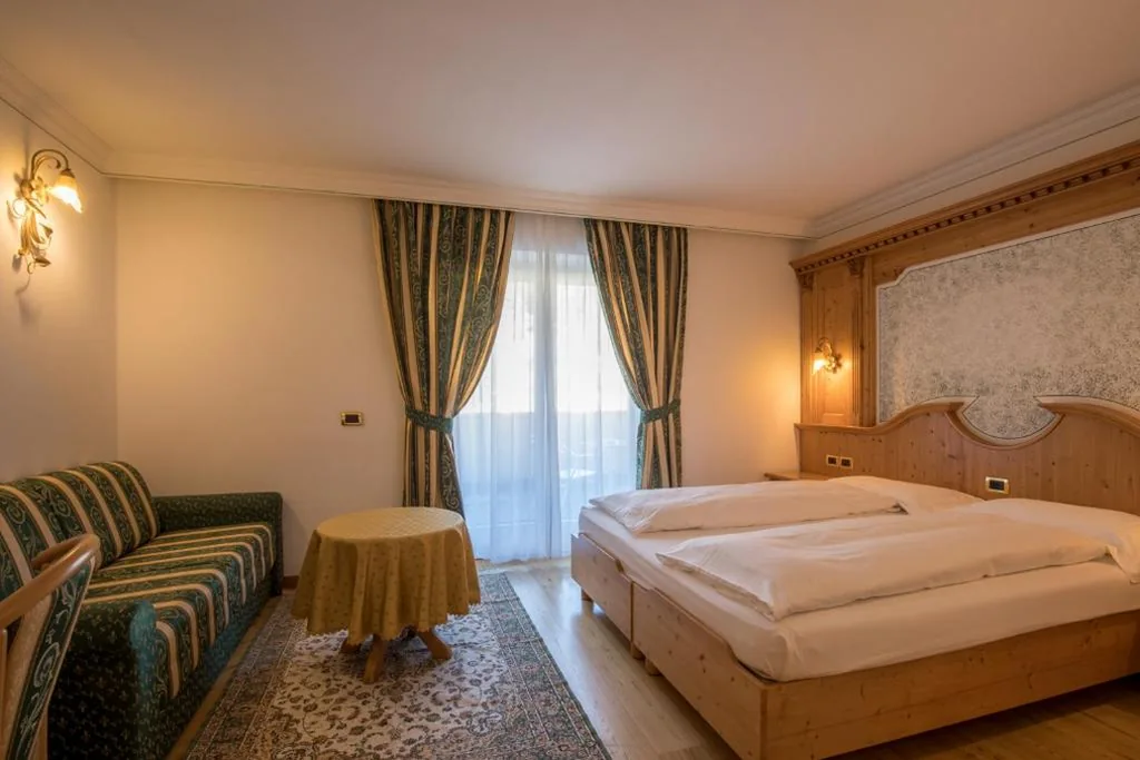 Comfort Triple Room — Hotel Chalet all’Imperatore