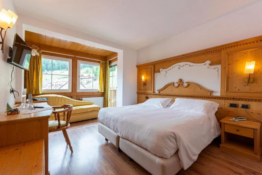 Comfort Triple Room — Monza Dolomites Hotel