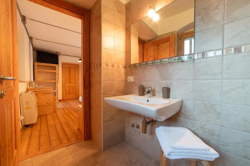 Triple Room with Disability Access — Limarò B&B